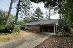 502 Lafayette St, Clinton, NC 28328 - Photo 1