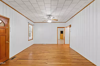 302 W E Street, Erwin, NC 28339 - Photo 22
