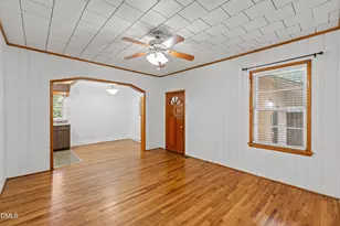 302 W E St, Erwin, NC 28339 - Photo 20