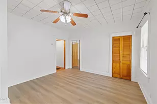 302 W E St, Erwin, NC 28339 - Photo 14