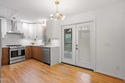 552 Moseley Lane, Raleigh, NC 27601 - Photo 8
