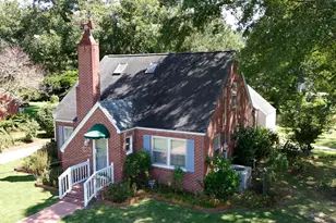700 N Raiford St, Selma, NC 27576 - Photo 1