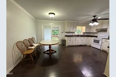 709 N Fir Avenue, Siler City, NC 27344 - Photo 4