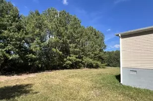 137 Hill Dr, Macon, NC 27551 - Photo 10