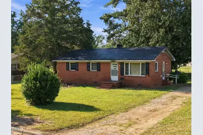 302 E 17th Street, Scotland Neck, NC 27874 - Photo 1