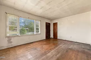 302 E 17th St, Scotland Neck, NC 27874 - Photo 14