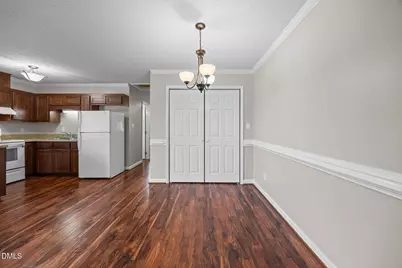 145 S Patterson Street, Coats, NC 27521 - Photo 6