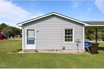 145 S Patterson Street, Coats, NC 27521 - Photo 18