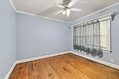 400 N Sumner Street, Selma, NC 27576 - Photo 10
