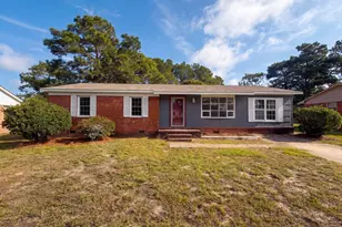 2806 E Cramer Dr, Fayetteville, NC 28306 - Photo 1