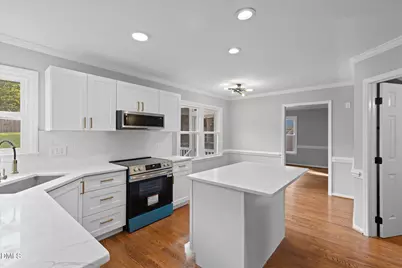 308 W Elm Avenue, Holly Springs, NC 27540 - Photo 18