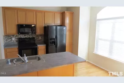 8204 Stone Cellar Drive, Raleigh, NC 27613 - Photo 4
