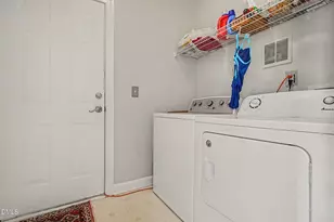 216 Powhatan Dr, Fuquay-Varina, NC 27526 - Photo 22
