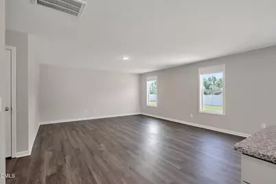 25 W Emily Gardens Drive, Selma, NC 27576 - Photo 8
