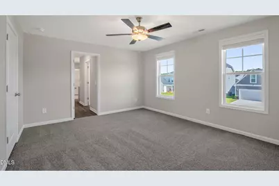 25 W Emily Gardens Drive, Selma, NC 27576 - Photo 32