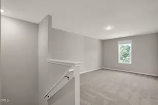 25 W Emily Gardens Dr, Selma, NC 27576 - Photo 22