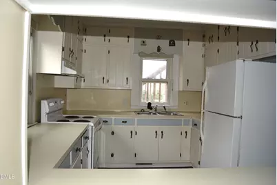 579 West Street, Pittsboro, NC 27312 - Photo 22