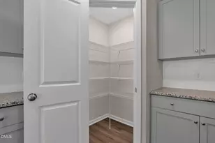 73 W Emily Gardens Dr, Selma, NC 27576 - Photo 14