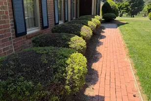 1601 Peace St, Henderson, NC 27536 - Photo 2