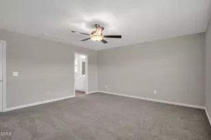 8 W Emily Gardens Dr, Selma, NC 27576 - Photo 22
