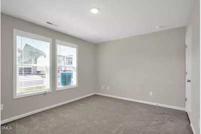 8 W Emily Gardens Drive, Selma, NC 27576 - Photo 18