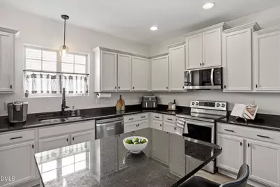 915 Award Street, Fuquay Varina, NC 27526 - Photo 12