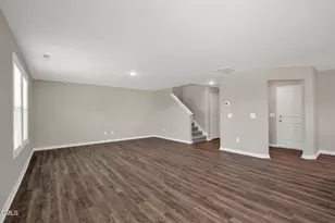 45 E Emily Gardens Dr, Selma, NC 27576 - Photo 10