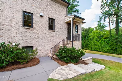 906 Lake Boone Trail, Raleigh, NC 27607 - Photo 60