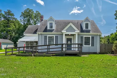 313 S Howard Circle, Tarboro, NC 27886 - Photo 1