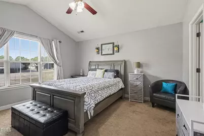 25 Lawrence Court, Smithfield, NC 27577 - Photo 4