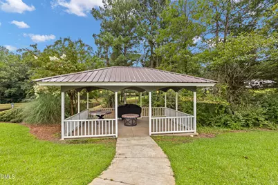 101 Elizabeth Drive, Elizabethtown, NC 28337 - Photo 14