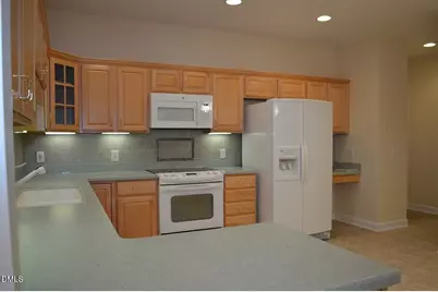 210 Baines Court, Cary, NC 27511 - Photo 10