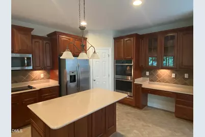 125 Quarryrock Road, Holly Springs, NC 27540 - Photo 6