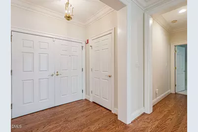 2701 Glenwood Gardens Lane #208, Raleigh, NC 27608 - Photo 2