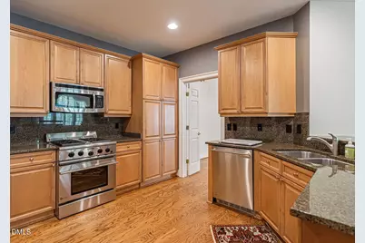 2701 Glenwood Gardens Lane #208, Raleigh, NC 27608 - Photo 14
