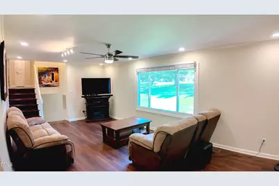 1013 Lakeview Drive, Clinton, NC 28328 - Photo 18