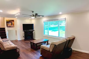 1013 Lakeview Dr, Clinton, NC 28328 - Photo 18