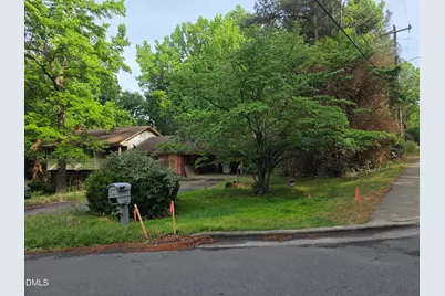 200 Eastwood Road, Chapel Hill, NC 27514 - Photo 4
