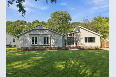 102 Coronado Way, Cary, NC 27511 - Photo 2
