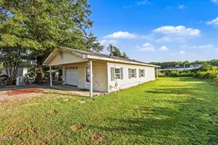 306 W Main St, Pine Level, NC 27568 - Photo 16