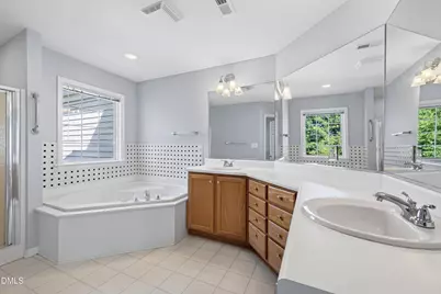 2633 Trailwood Hills Drive, Raleigh, NC 27603 - Photo 38