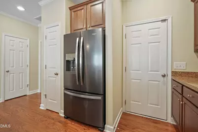 7237 Ladbrooke Street, Raleigh, NC 27617 - Photo 8