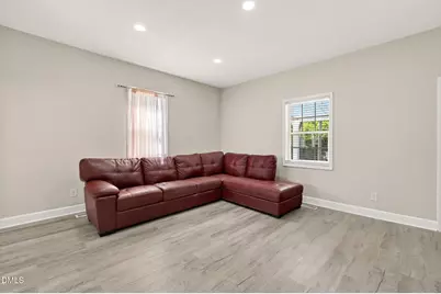 928 E Davis Street, Burlington, NC 27215 - Photo 4