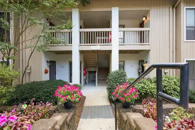 623 New Kent Place, Cary, NC 27511 - Photo 2
