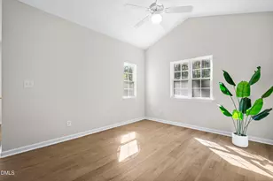 350 Plaza Dr, Chapel Hill, NC 27517 - Photo 14
