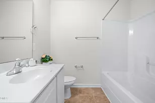 350 Plaza Dr, Chapel Hill, NC 27517 - Photo 22