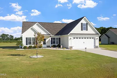 17 Tanseyleaf Drive, Smithfield, NC 27577 - Photo 2