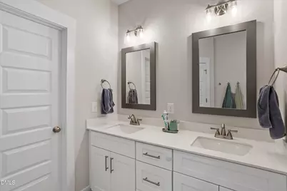 17 Tanseyleaf Drive, Smithfield, NC 27577 - Photo 18