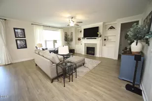 2317 Glade Mill Ct, Fuquay Varina, NC 27526 - Photo 10
