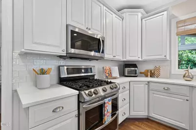106 Aberson Court, Cary, NC 27519 - Photo 18